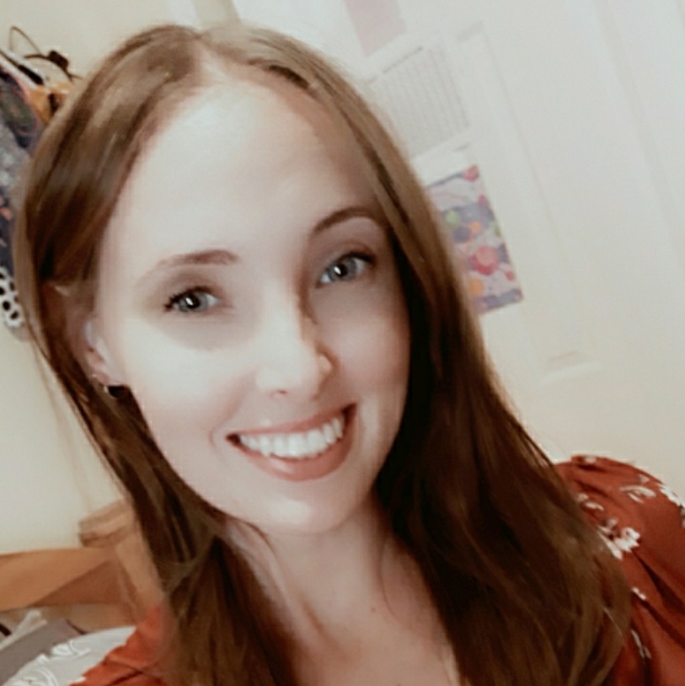 Meet your Posher, Kelli